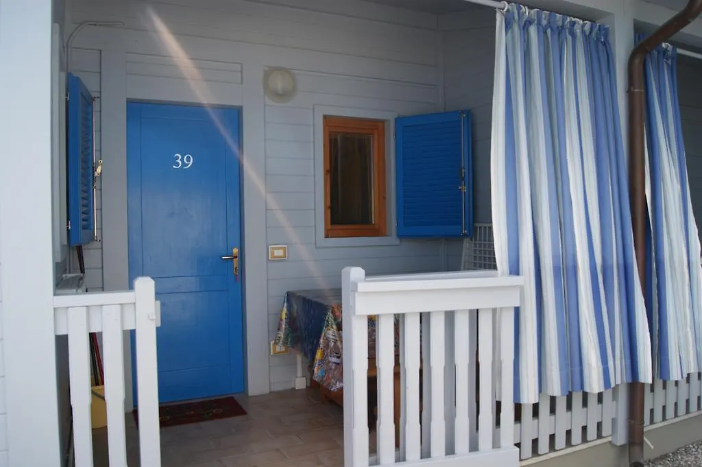 Parco Vacanze Camping Sogno Marina di Massa 0*,  Italy